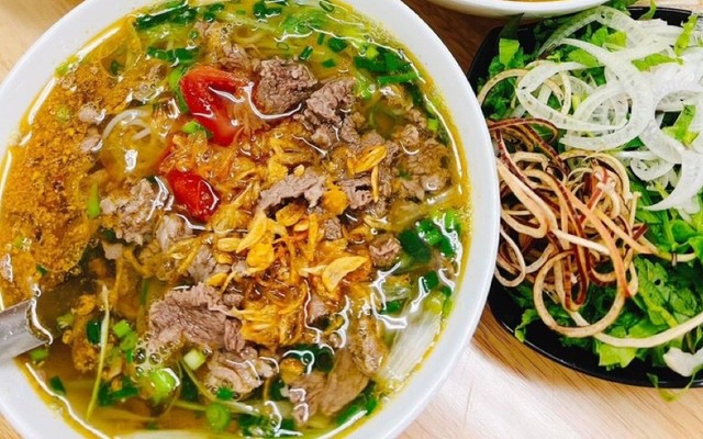 Xôi Yến - Chè Hoa Quả & Bún Riêu Cua