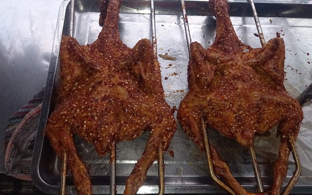 QUÁN GÀ NƯỚNG GIA TRUYỀN - Nguyễn Thị Đặng