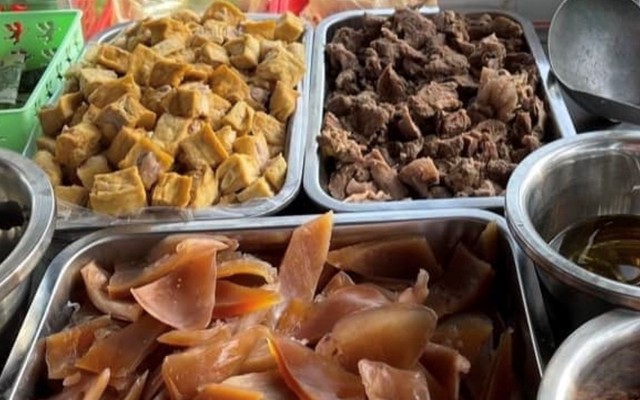 Hủ Tiếu Bò Viên Phúc Linh - Lẩu Xí Quách & Bò Kho - Nguyễn Chí Thanh