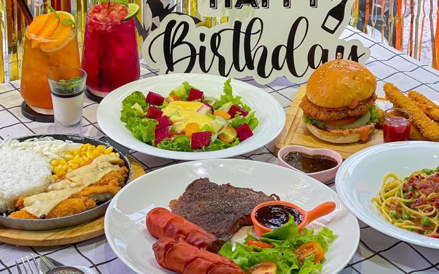 Orange T - Steak & Burger - Trương Định