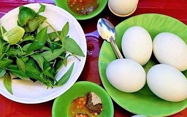 Quán Hột Vịt Lộn Tú Lý - Dương Quảng Hàm