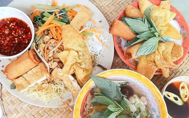 Hủ Tiếu Chay - Tân Kỳ Tân Quý