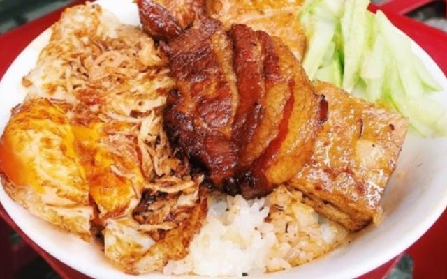 Xôi Hằng - 74 Bát Sứ