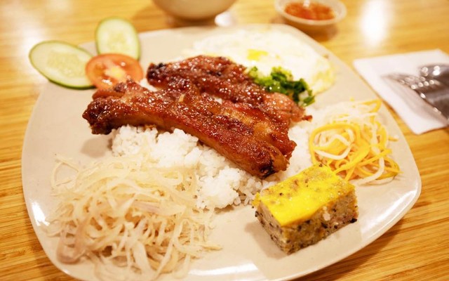 Cơm Tấm Sườn Que - Nguyễn Thị Minh Khai