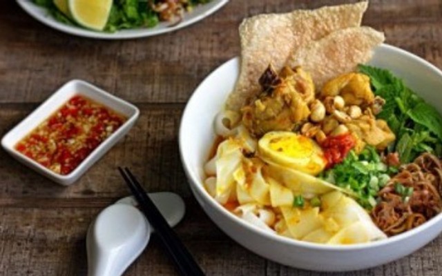 Ăn Vặt Ngọc Loan - Mì Quảng Trộn & Bánh Tráng Trộn