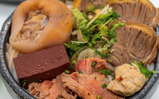 Bếp Hương - Nhà Chung