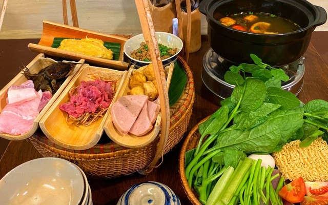 Tám Riêu - Bún Riêu & Lẩu Cua Đồng - Lý Chính Thắng
