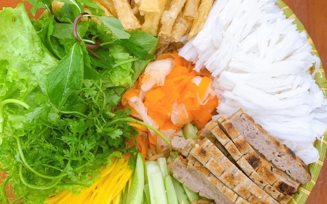Cửa Hàng Nem Nướng Nha Trang & Súp Cua - Cự Lộc