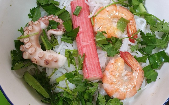 Quán Ngốc Ngây Ngô - Bún Thái & Lẩu Cá