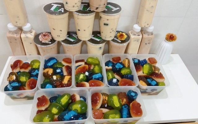 Nữ Hoàng Trà Sữa - Trần Tử Bình