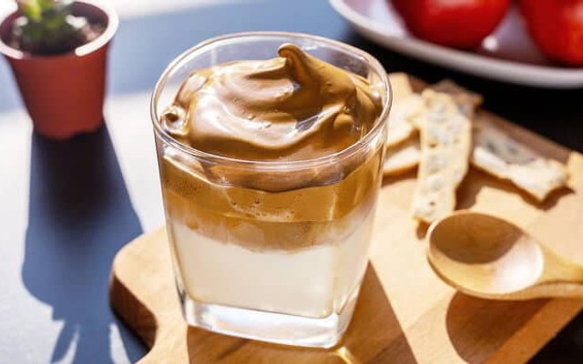 Cô Ba Coffee & Tea - Lương Định Của