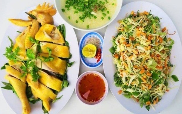 Gà Ta Tam Kỳ Minh Châu - Gỏi Gà & Cơm Gà - Nguyễn Thái Sơn