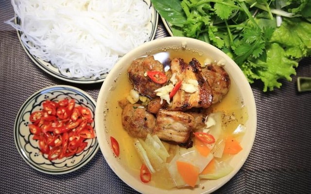 Quán Hiếu Nga - Bún Chả & Bún Ốc - Lê Quang Đạo