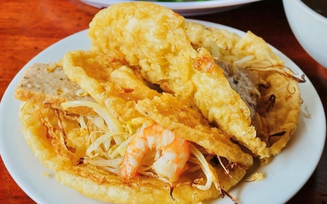 Thu Lương - Bánh Khoái - 36 Nguyễn Du