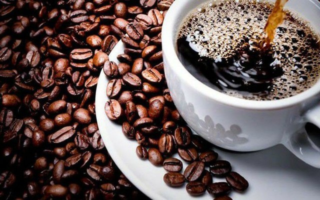 Thuý -Sinh Tố & Coffee- 226 Thống Nhất