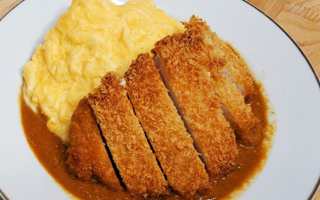 Chef Gấu - Cơm Cà Ri Vị Nhật