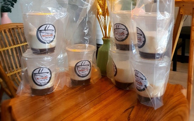 Cafe Muối Xóm Nội - Tôn Đản