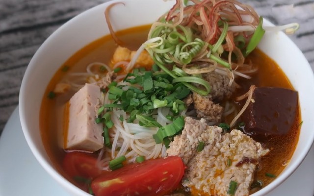 Bún Riêu Cua Đồng Ban Mê - Trần Bình Trọng