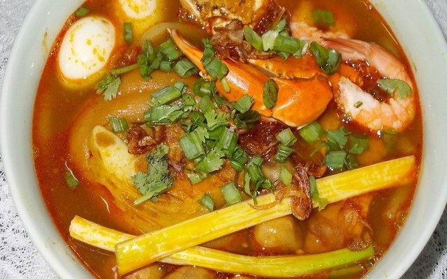 Bánh Canh Cua Trúc - Thích Quảng Đức