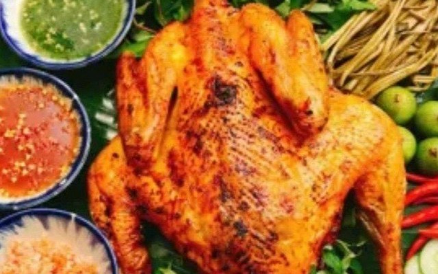 Cơm Gà Xối Mỡ 77 - N2 Dĩ An