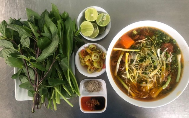 Phở Nga - Bò Kho & Hủ Tiếu Mực - Hồ Thị Kỷ