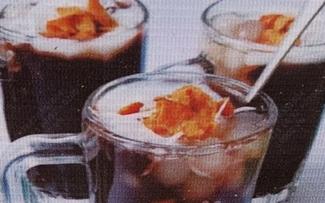 Thúy Hường - Chè Dừa Dầm, Chè Đỗ Đen & Trà Tắc