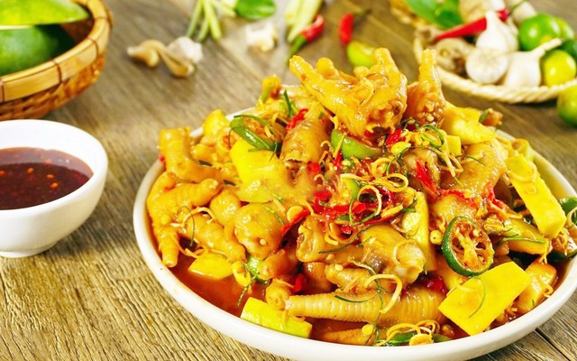 Huyền Trang - 93 Lĩnh Nam