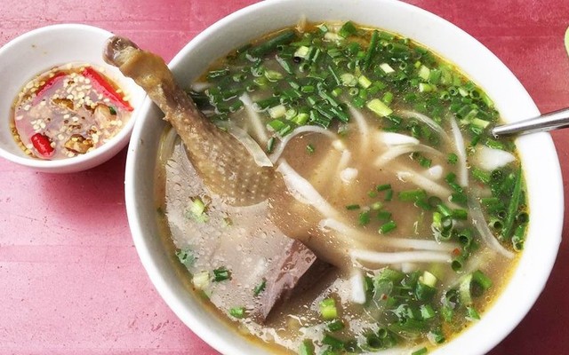 Bánh Canh Vịt Tân Râu - Đường Số 29
