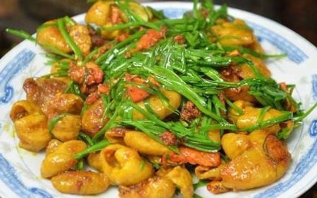 Quán Nhỏ - Lòng Xào Nghệ - Chân Cầu Ngã 3 Huế