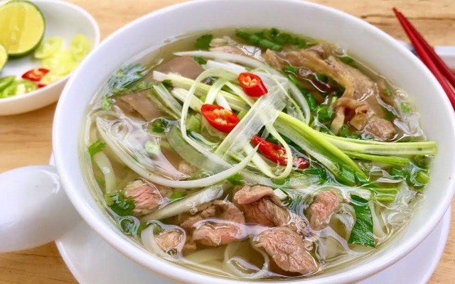 Phở Đông Giang 3 - Phở Khô Gia Lai & Lẩu Đuôi Bò - Tô Ngọc Vân