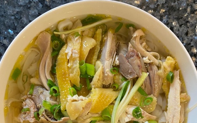 Chảnh - Bún Thang & Phở Gà