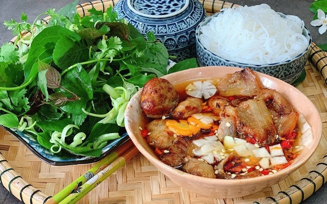 Bún Chả Hà Nội 224 - Bún Chả Hà Nội - Phạm Văn Bạch