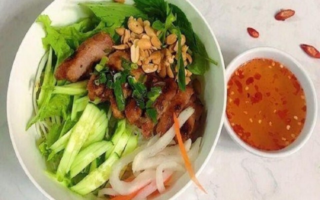 Quán Trang - Bún Chả Cá & Mì Quảng - Nguyễn Cư Trinh	