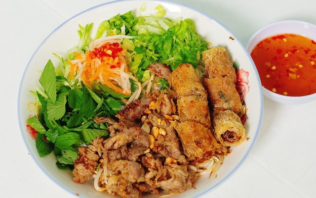 Bún Thịt Xào Minh Thư - 72 Tô Vĩnh Diện