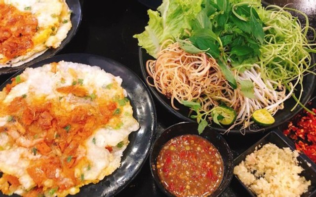 Bánh Ép Cầu 2 Mẹ Bun - Bùi Thị Xuân