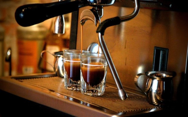 Cafe Mộc -  Lưu Chí Hiếu