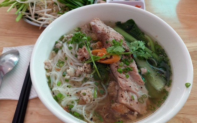 Hàng Ăn Hiếu Kỳ - Bò Luklak & Bò Xào
