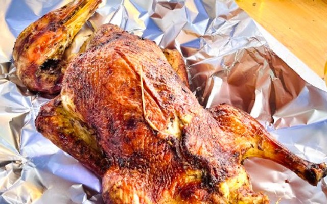 Lò Quay Linh - Bánh Ướt & Bún Mắm Nêm Heo Quay