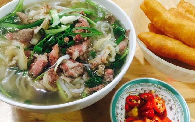 Quán Long Vinh - Cơm & Phở - Kim Giang