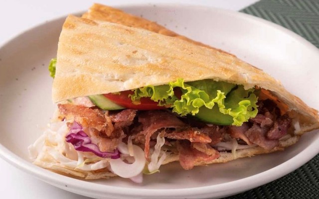 Bánh Mỳ Donner Kebab Tràng An - 22 Hàm Tử Quan