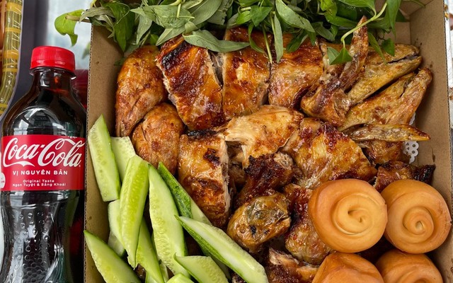 Gà Quay Bánh Bao Thiên Phước - Giáo Xứ Bùi Thái