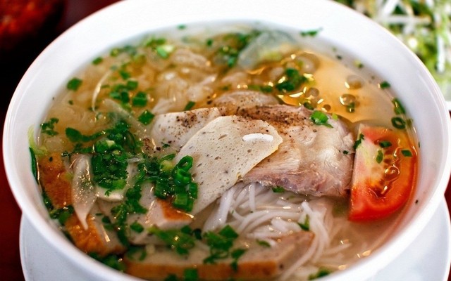 Huy Hoàng - Hủ Tiếu & Bánh Canh