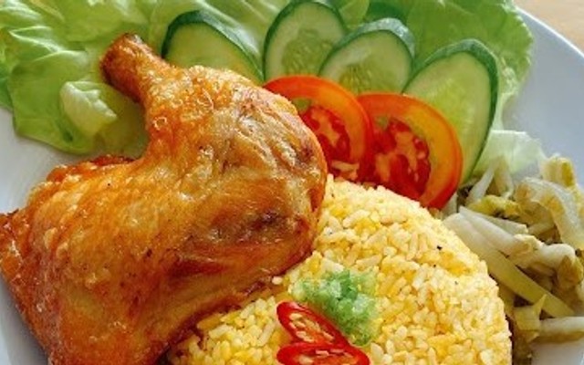 Cơm Gà Xối Mỡ A Tần - Hoàng Diệu