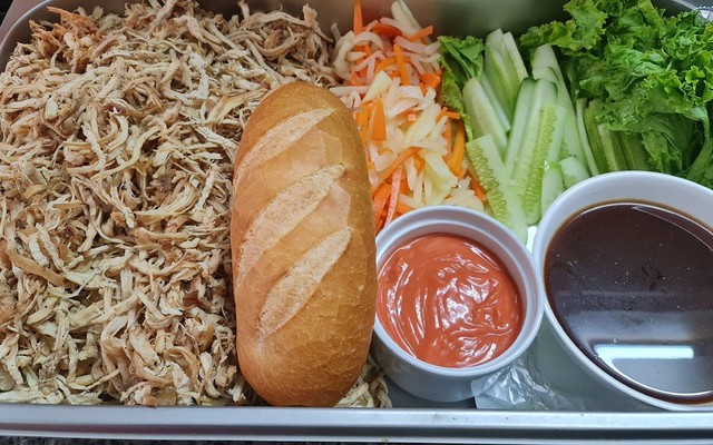 Bánh Mì 611 - Lương Hữu Khánh