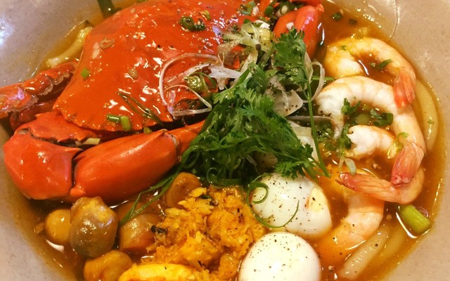 CÔ DUNG - Bánh canh Cua Hải Sản & Bún Mọc Sườn - Thành Thái