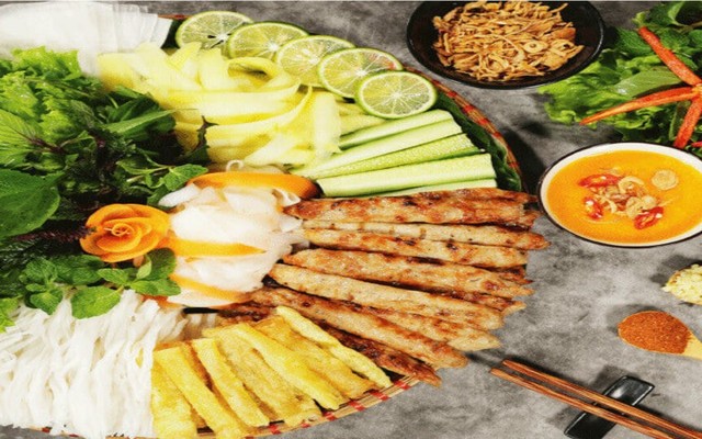 Quán Nem Nướng Nha - Nem Chua Rán & Gà Rán