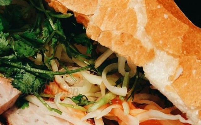 Dũng Hạnh - Bánh Mì Giò Chả - Hoàng Văn Thái