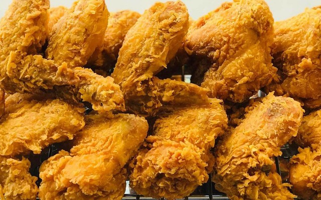 Quán Cơm Gà Tươi Chiên Giòn - 252 Trương Định