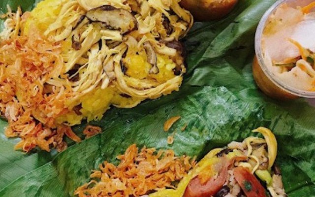 Tiệm Xôi Lô Tổng - Phố Xương Rồng