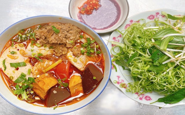 Quán Bún Riêu Chị Ba - Đường 9A